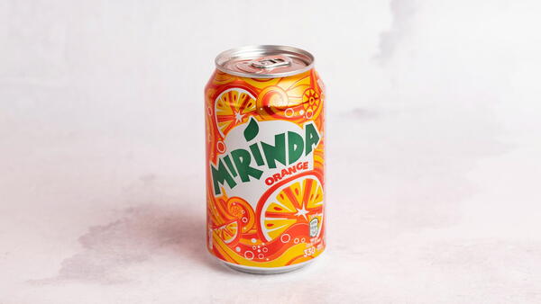 806. Mirinda 0,33l (plech)