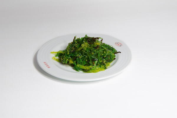 31. Salát z mořských řas "Wakame"